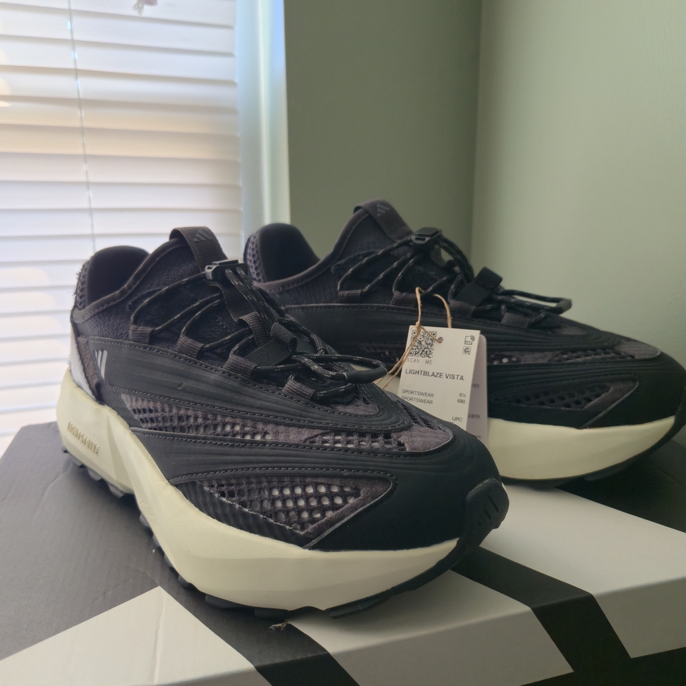 adidas lightblaze vista NIB